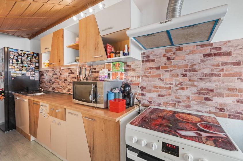 Casă / Vilă cu 6 camere de vânzare - Oraselul Copiilor - 33