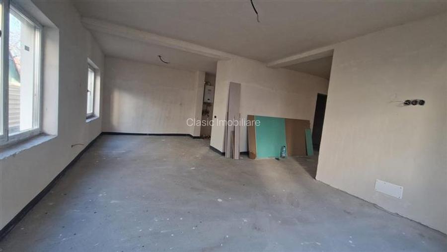 Vanzare casa tip duplex finalizata zona Unitatii Militare Floresti - 3