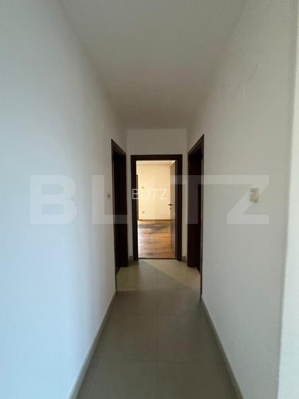 OPORTUNITATE: Apartament, 3 camere, 2 bai, 3 terase, zona semicentrala - 2