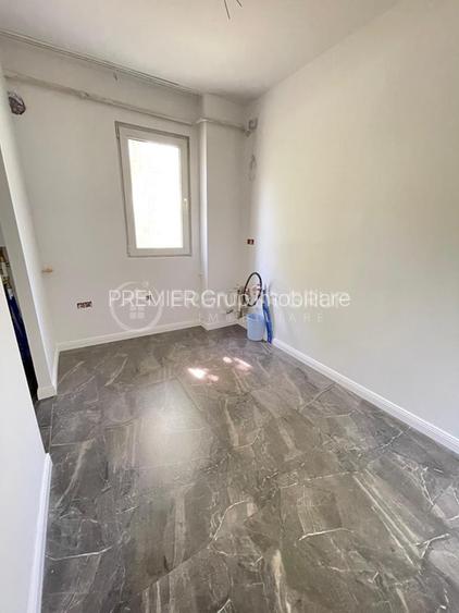 Spatiu comercial 2 camere 50mp renovat, Podu Ros, CT + AC - 8