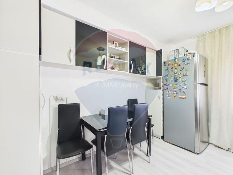 Apartament 4 camere de vanzare – complet renovat, mobilat și utilat - 8