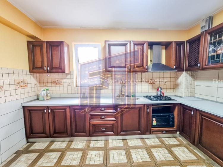 Casa 10 camere Andronache, S+P+1+M, potrivită pentru Clinică, Scoală, Azil - 4