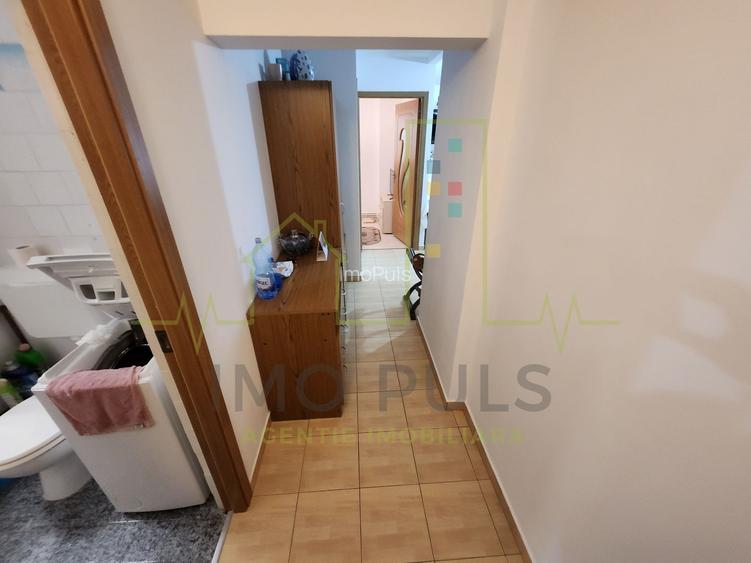 2 Camere transformat in 3 + dressing. Etaj 2. Centrala. 2 Balcoane - 12