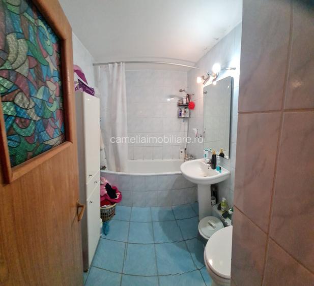 3 camere, decomandat, 2 bai, parcare, metrou Lujererului, tramvai 41, Veteranilo - 8