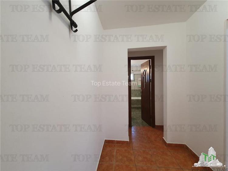 Inchiriez 2 camere nemobilat parter inalt Casa de Cultura CONSTANTA - 12