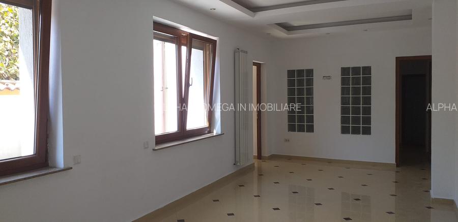 Imobil ideal investitie, resedinta, cabinete. Libera. - 2