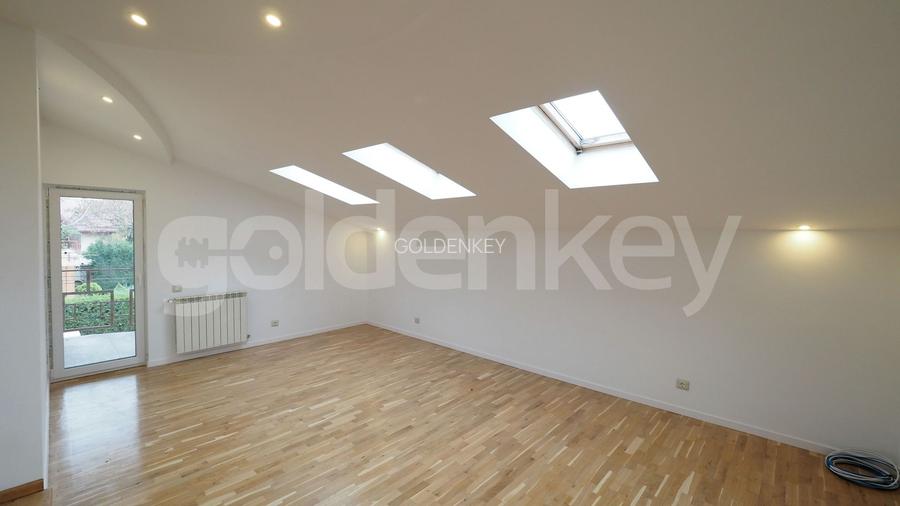 Vila spatioasa cu 6 camere si 500mp teren - 17