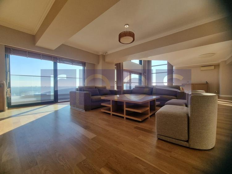 Vanzare penthouse cu view spectaculos in Complex Upground - 2