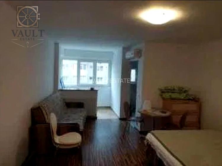 Garsoniera - renovata integral - Titan - 2