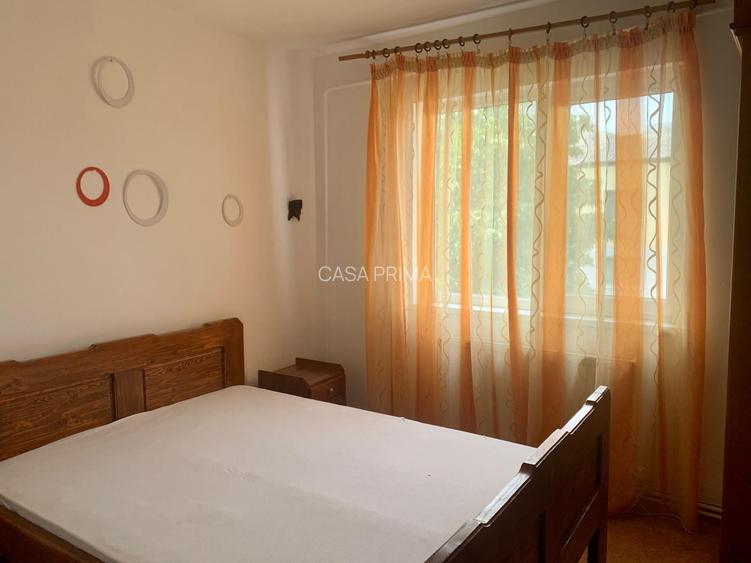 PACURARI-ap.2 camere, 42 m2, et.4 cu pod, mobilat si utilat! - 3