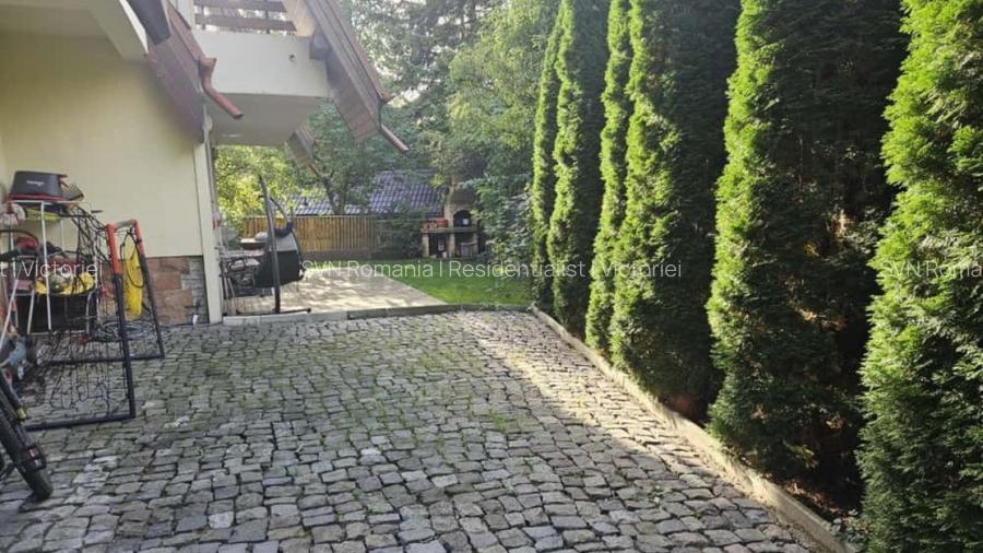 REV2005225 Duplex in centrul Brasovului - 13