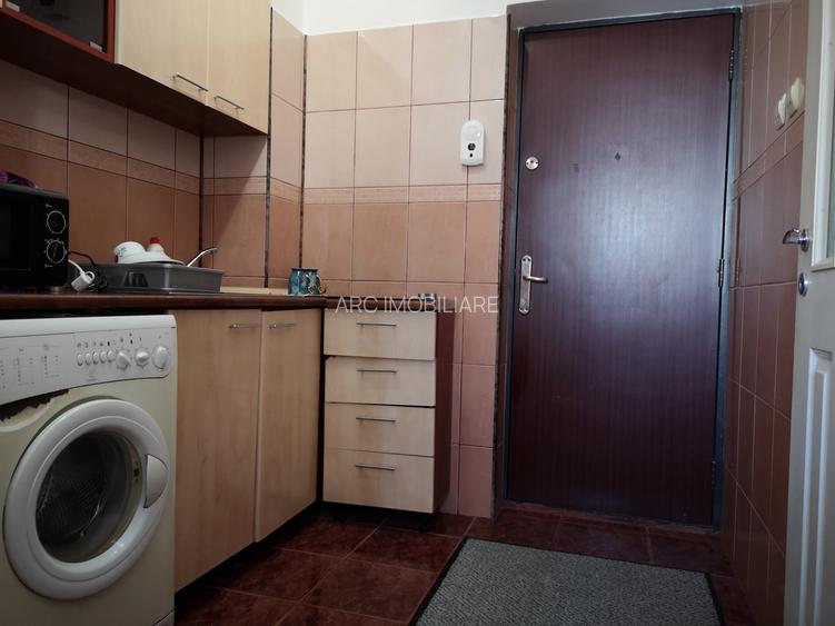 Garsoniera modificata și amenajată, zona Carpaților - 10