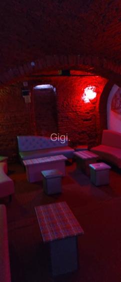 Inchiriez spatiu comercial - 3