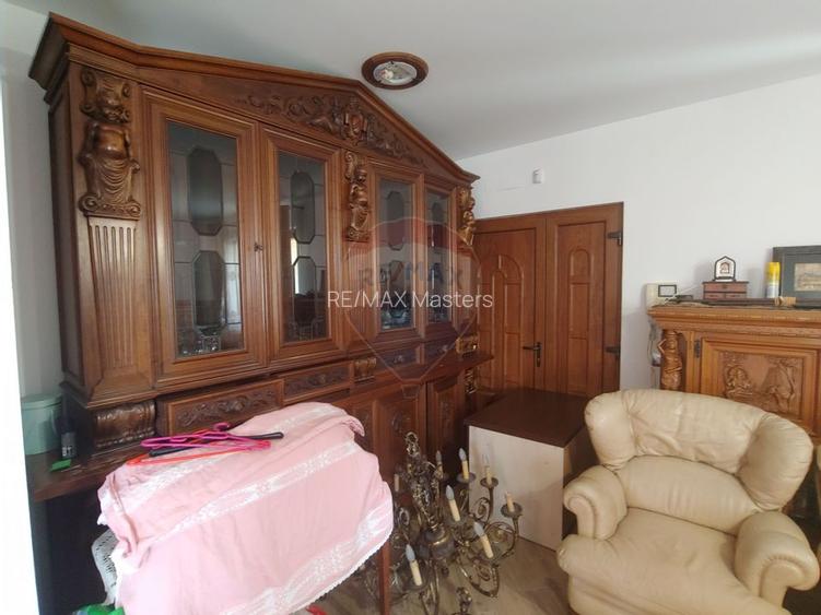 Casă / Vilă de lux cu 5 camere de vânzare în Vadu Moldovei, Suceava - 82