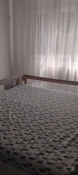 Apartament cu trei camere, zona Straduintei, 95.000€ negociabil - 2