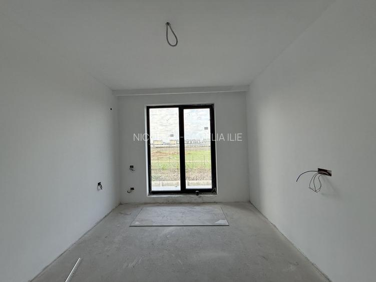 CASA| VILA INDIVIDUALA | LUX| COM 0% | 5 CAM| PROPRIETAR| NOU ! CURTE - 33