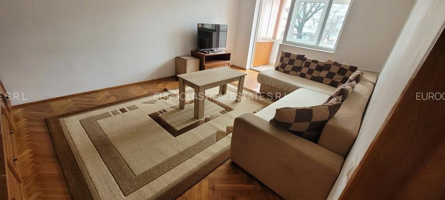 Apartament 3 camere decomandat - Dacia - 590 euro/luna (Cod E2+E7) - 2