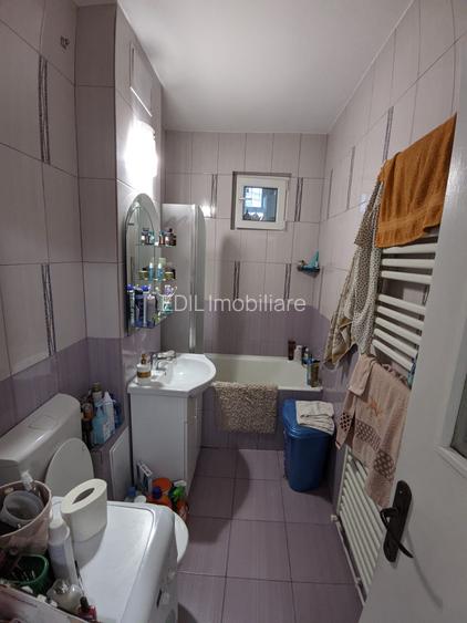 Apartament de vânzare, 3 camere decomandat, 107 mp, parter/4, Plopilor Platinia - 12