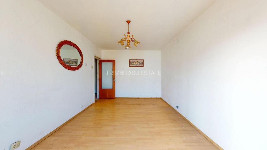Apartament 3 camere decomandat 65 mp utili Bloc 1984 reabilitat - 2