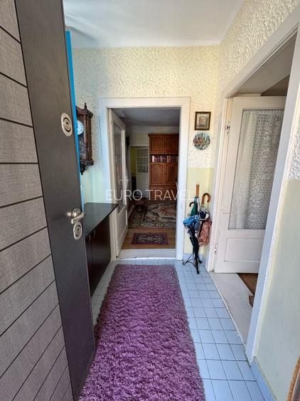 Casa la sol, 180 mp teren /11m, locuibila, centrala gaz, Coiciu zona Institut - 6