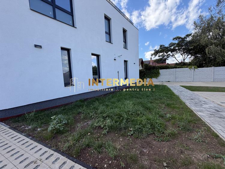 APARTAMENT NOU ÎNCHIRIERE – CENTRU, PRIMA ÎNCHIRIERE, MOBILAT, UTILAT, PARCARE