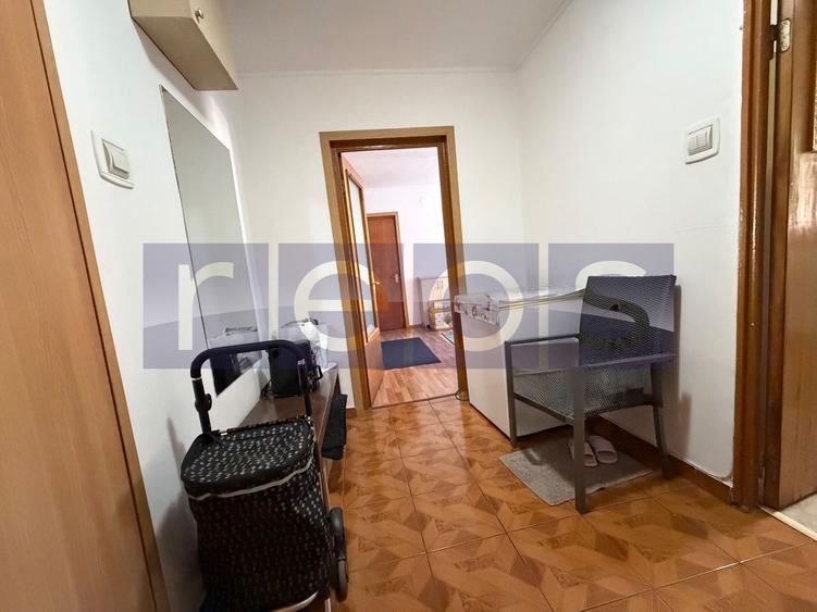 VANZARE 2 CAMERE | POTRIVIT PENTRU REZIDENTA SAU COMERCIAL | ZONA TEI - 4
