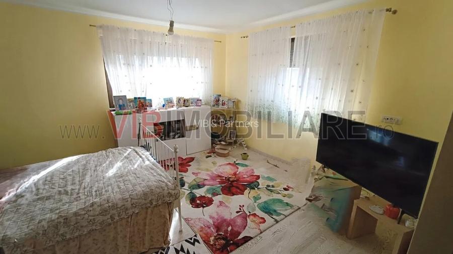 Vanzare Urgenta Vila  Frumusani - 200 mp - teren 1100 mp - mobilat, utilat - Pre - 4