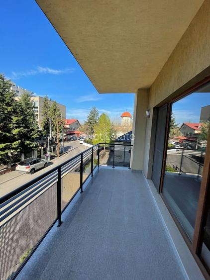 VANZARE 3 CAMERE FLOREASCA LAC - 10