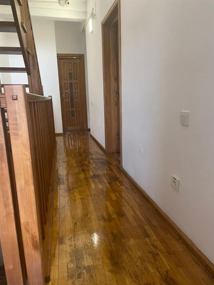 Eroii Revolutiei - Tineretului - VILA - 5 camere - pret 1500 euro