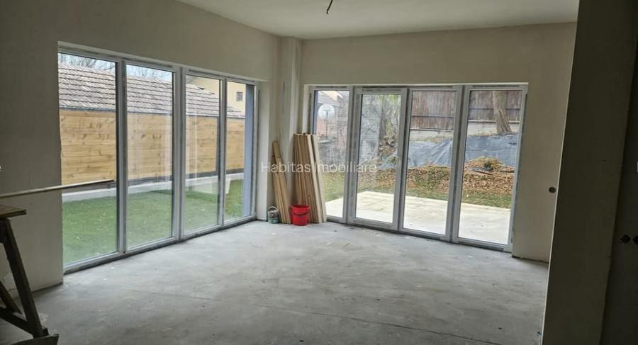 Case cuplate noi intr-o zona rezidentiala, in Dambul Rotund - 5