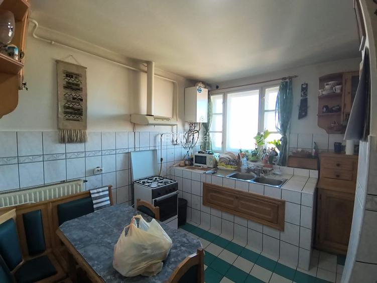 Apartament 3 camere | 120 MP | Ultracentral | Terasă + Pod | 93.800 € - 9