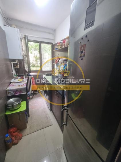 Apartament cu 2 camere - decomandat/ parter/ 42mp/ zona Alexandru Cel Bun