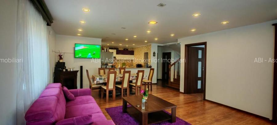 Busteni Kalinderu Vila 5 dormitoare supr 250mp - 17