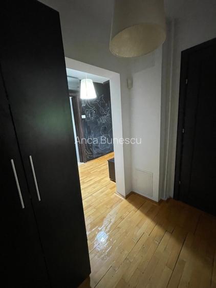Apartament cu 3 camere de închiriat - 12