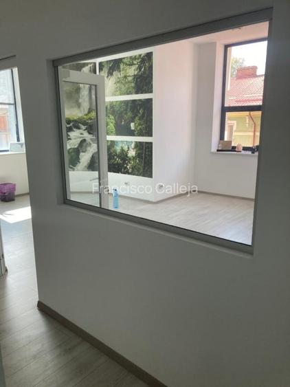 Proprietar - Vanzare Cladirea Birou Inchiriat - Zona Unirii - 7