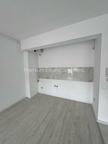Studio luminos-Bloc nou-Militari Residence-Comision 0% - 14