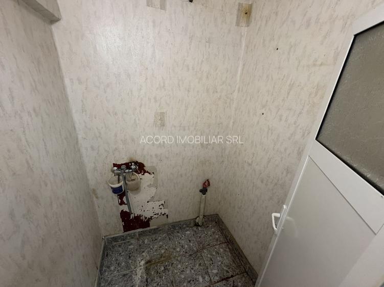 Apartament 3 camere zona Far - 8