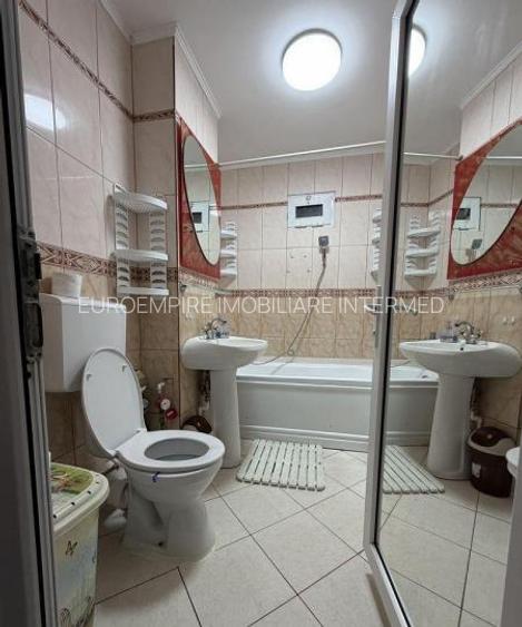 Apartament 4 camere decomandate, zona CET+ 2 bai - 4