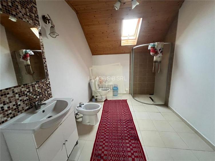 Casa  260 mpu 7 camere 5 bai filigorie teren 500 mp Selimbar - 20