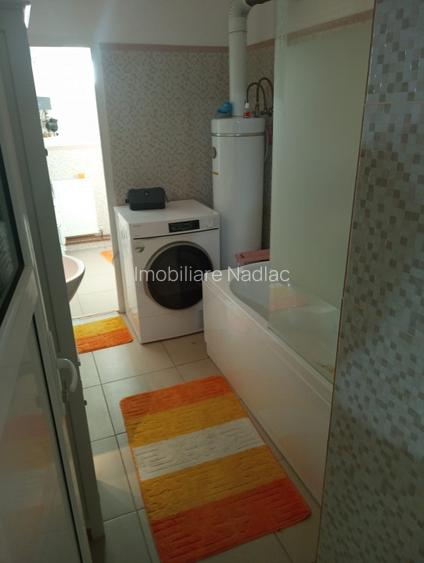 Casa 3 camere in Nadlac renovata recent - 9