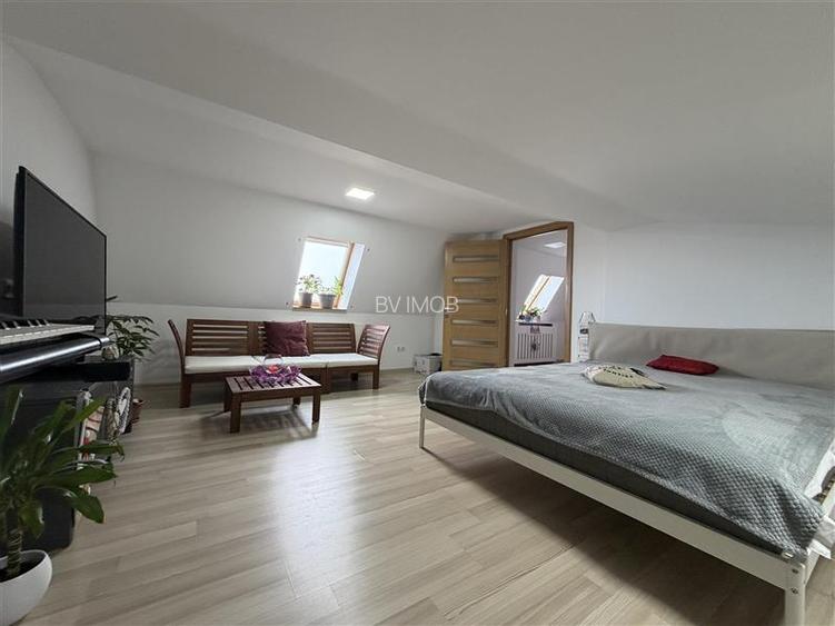 Vanzare apartament 4 camere pe 2 etaje, 3 bai, Urban Residence - 8