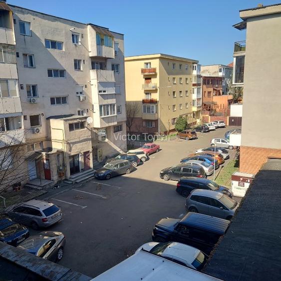 Vând apartament 2 camere Piața Mihai Viteazu - 4