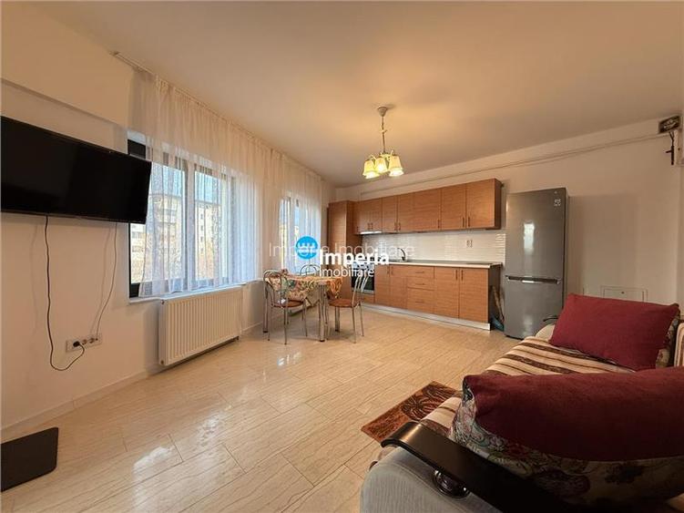 Inchiriez apartament 2 camere, open space, Complex Roua Residence - 2