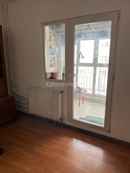 Apartament 4 camere, zonă centrală, Ploiești - 13