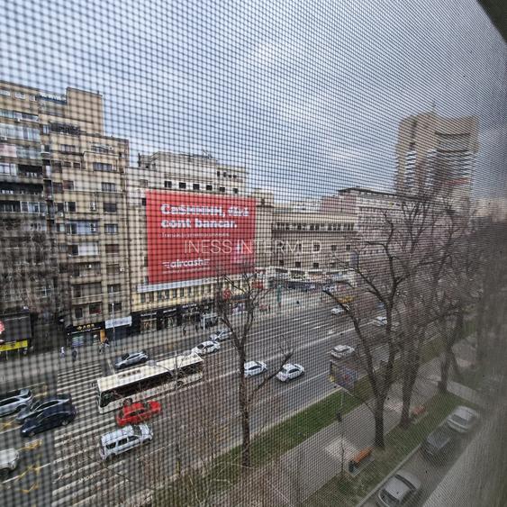 COMISION 0% UNIVERSITATE, AP 4 CAM, BD. N. BALCESCU, IMOBIL STRADAL, AN 1961 - 18