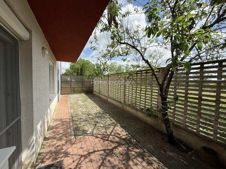 Apartament cu 3 camere de închiriat în zona ORHIDEELOR-CETATE| Curte de 35 mp. - 4