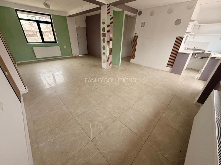 Imobil pretabil magazin sau restaurant cu terasa - 13