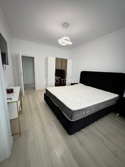 Superb!  4 camere cu vedere la mare, mobilat si utilat, confort lux - 10