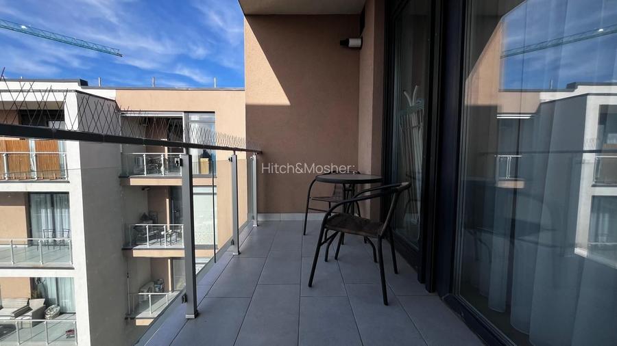 Apartament de inchiriat -2 camere + parcare - 15