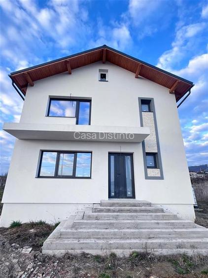 Casa cu 4 camere 5 ari teren - 5